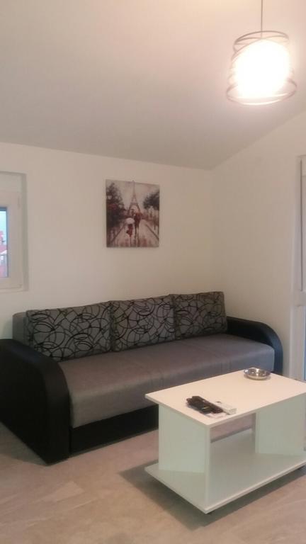 Apartment Vila Mirela Krimovica ภายนอก รูปภาพ